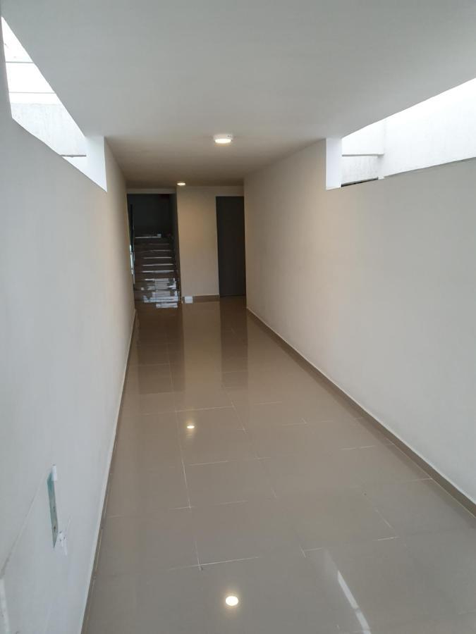 Excelente Apartamento Completo, En La Mejor Zona Apartment กูกูตา ภายนอก รูปภาพ